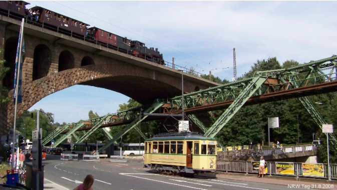  Monat 09 :TW 239 + Zug der Mindener Eisenbahnfreunde  am NRW Tag 31.8.2008