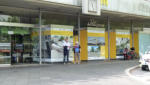 18.07.2012 -   Blick vom Bahnhofsvorplatz - Der Blumenladen ist seit Jahren geschlossen.