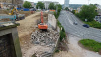 11.07.13 - Blick vom Hoteleingang zur Baustelle - Das Gelnder auf der Mauer wurde entfernt