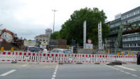21.07.15 - Das Gerst fr das Bauschild , welches bisher an der Str. Dppersberg hing