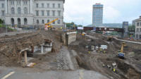 19.06.15 - Blick von dem stlichen Rest der  Bahnhofstrae. Die Rohre liegen nun 8 Meter unter dem alten B7 Niveau - Bildquelle: Stadt Wuppertal