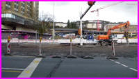 12.01.2016 - Ecke Morianstr. Links isr der neue berweg erkennnbar. Rechts wird die Betonfahrbahn fertig zerlegt.