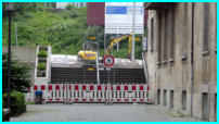 31.05.17 - Zugang Heinrich-Kamp-Platz (IHK) - Alle Zugnge sind zustzlich mit einem Bauzaun gesichert worden.