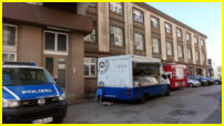 29.08.17 - Elisabeth-Schniewind-Straße - Beide Verkaufswagen sind wieder vor Ort.