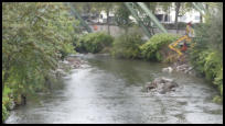 05.10.2020 - Weitere Steine wurden im Fluss eingebaut.