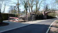 Zugang Tell weg + Askanierstrasse. Hier wurde die hohe Mauer eingerissen.