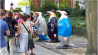 Einige Pinguine kehrten zum NRW Tag am 31.8.2008 zum Zoo zur�ck