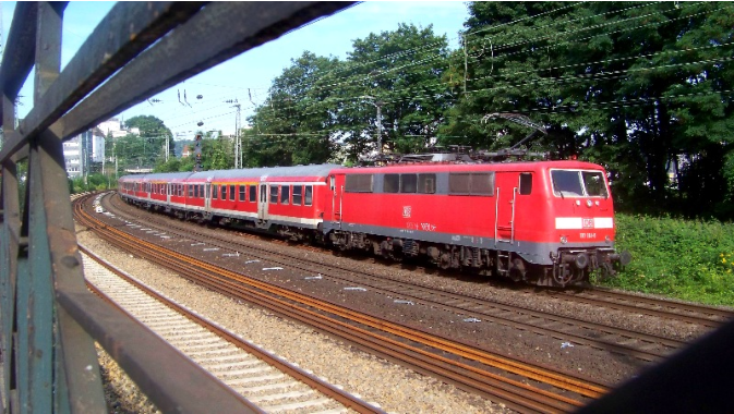  Monat 08 :111 114 auf Re 13 als RE 90123 Hamm ( Westf ) - Venlo am 2.8.2008
