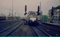 110 365 am 23.04.1977 in Koblenz Hbf