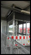 28.04.2020 - Am Bahnsteig 2 sind nun alle Glasscheiben eingebaut.