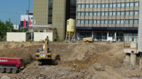 07.09.2012 - Die Ausschachtungsarbeiten gehen nun dem Ende entgegen.