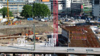 06.08.15 - In den letzten 2 Tagen wurden die Aufzugschchte  aufgebaut.