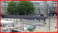 25.05.2018 - Nun stehen die Laternen am Busbahnhof.
