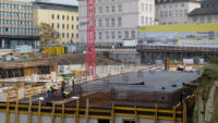 06.11.14 - Die Stahlbewehrung ist fast komplett eingebaut.