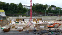 09.09.14 - Die Sttzen im Vordergrund wurden am 8.9 gegossen und am nchsten Morgen ausgeschalt.