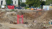 An dieserKante endet das Baufeld des Parkhauses bezw. Busbahnhof