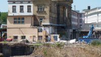 18.07.13 - Der Rckbau des  Anbau ist schon weit vorangekommen.