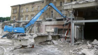 11.07.13 -  und ist auch Geschichte. - Als nchstest steht der Rckbau der Schalterhalle an.