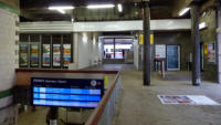 08.01.15 - Blick in der Halle in Richtung Gleis 1