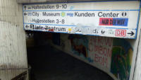 18.07.2012 - Der wenig Einladende Zugang vor der ex Bundesbahndirektion