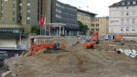26.07.13 - Die Sttzmauern zur Bahnhofstrae sind gefallen.