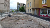 15.06.13 - Der Brgersteig an der Sdseite ist als nchstes dran