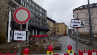 29.11.12 - Die Fahrbahndecke ist zum Ausbau vorbereitet worden.
