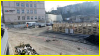 07.02.2018 - Die Str. Dppersberg ist fertig freigerumt. Die Lichtzeichenanlagen werden nun aufgehngt.