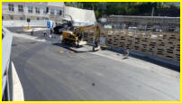 19.04.2018 - Die zweite Asphaltschicht wurde heute eingebaut.