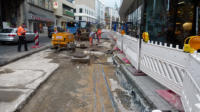 25.10.13 - Inzwischen ist die Baustelle zur anderen Straenseite gewandert.