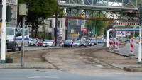 13.10.14 - Der Fahrbahnuntergrund ist fertig eingebaut.
