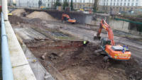 19.01.15 - Die Lager der Brcke Sdstrae werden freigelegt.