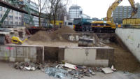 27.02.15 - Der Hohlraum ist nun fast nun aufgefllt.