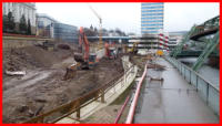 10.02.16 - Die zuknftige Str. Islandufer wird als Recyclingplatz genutzt.