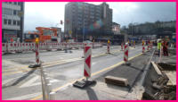 07.04.16 - Die neue Verkehrsfhrung seit 8:oo Uhr. Blick Richtung Sden von der Bushaltestelle.