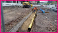 23.05.16 - Weitere Gas und Wasserrohre werden verlegt.