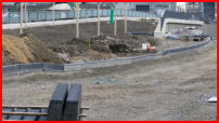 16.02.17 - Wieso sind hier die Bordsteine abgesengt? Endet hier der Fahrradweg.