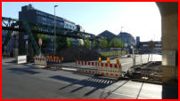 27.05.17 - Die Ausfahrt ist noch gesperrt. Der Bauzaun wurde entfernt.