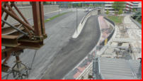 08.05.17 - Die letzte Asphaltschicht wurde heute fertig eingebaut