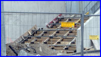 07.04.17 - Die Treppe wurde fertig eingeschalt.