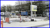 11.04.17 - Weitere Flchen wiurden gepflastert.