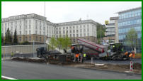 04.05.17 - 11:40 Uhr - Die Einmndung zur Bahnhofstrae ist in Ostrichtung erreicht.