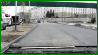 13.04.17 - Die zweite Asphaltschicht wurde eingebaut.