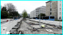 13.04.17 - Die Bordsteine sind fertig eingebaut. Die Straenfhrung wurde leicht gendert.