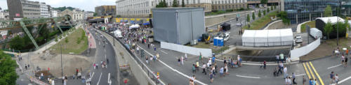 Blick vom Parkdeck der Sparkasse aus das Festgelnde und Street Food Festival