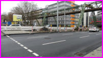 22.12.16 - Die Reste der Lampenmasten sind auch abgefahren worden.