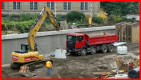 21.10.16 - Ein weiters Schachtelement wird abgeholt.