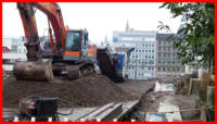 05.03.16 - Die Sortiermaschine ist nun am Rest der bahnhofstr. angelangt.