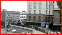 28.04.17 - Die Reste der alten Bahnhofstrae verschwinden nun.