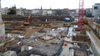 30.03.15 - Nach dem Sturmtief ist hier Land unter. Links wird ein weiters Fundament gegossen.